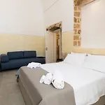 Bed & Breakfast Palazzo Balsamo *