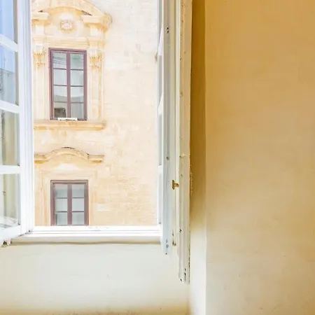 Palazzo Balsamo Couette-café *